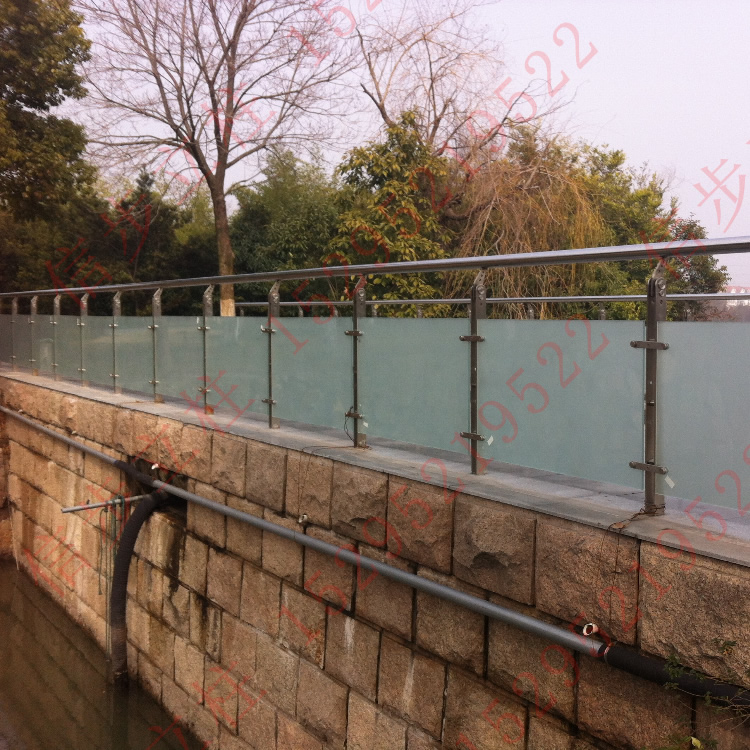 Taizhou People's Park River Way Bridge เลือกเสาแก้วสแตนเลส
